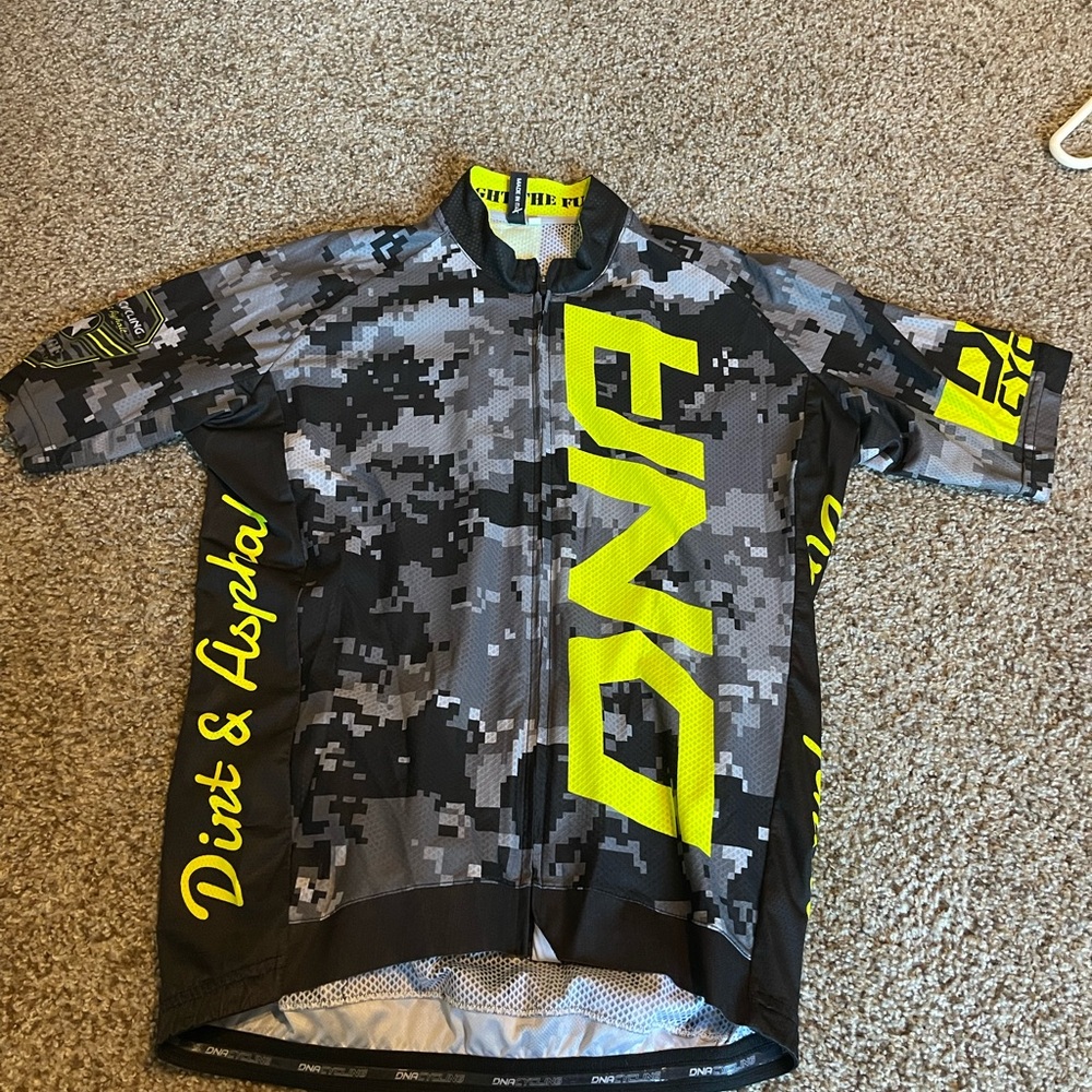 DNA Cycling Jersey - Black and Yellow